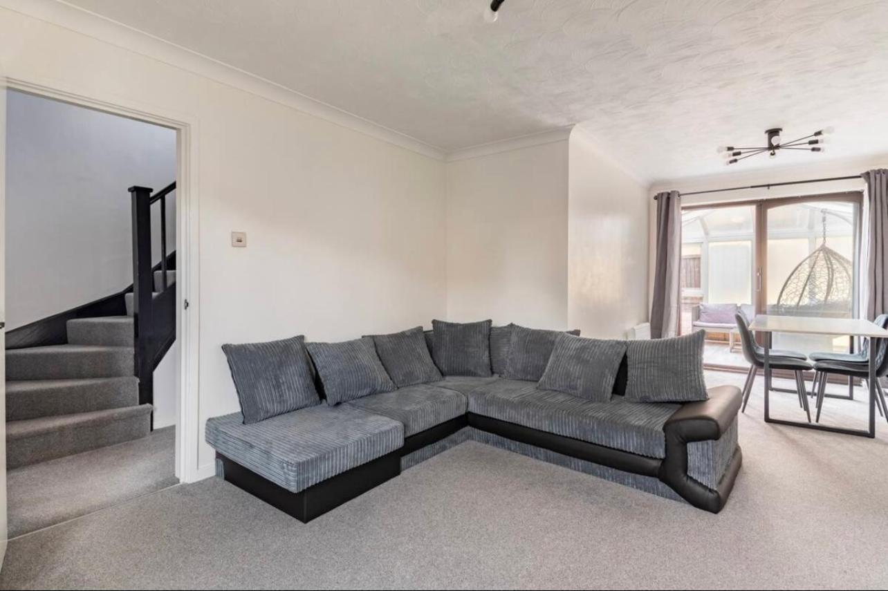 House On Cul De Sac Apartment Lakenheath Exterior foto